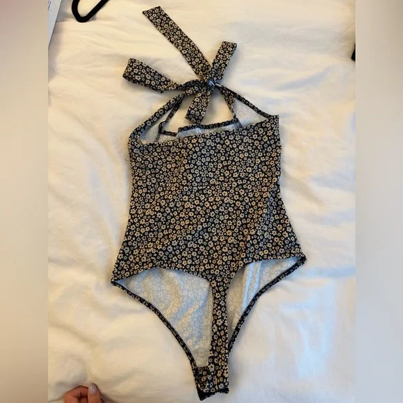 Free People Talk Back Bodysuit Size XS - Picture 3 of 3